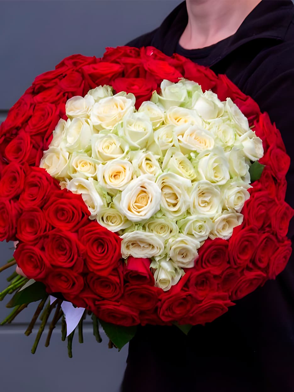 101 роза 50 см -  сердце