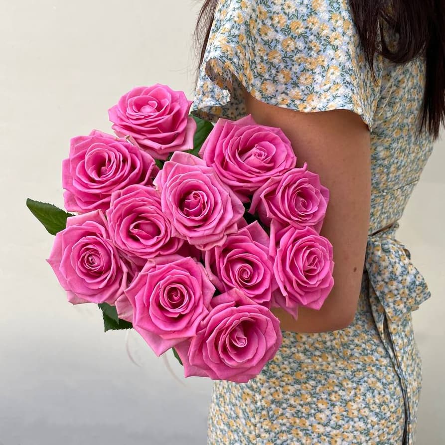 11 розовых роз — фото 5 — купить в Волгограде — фото 5