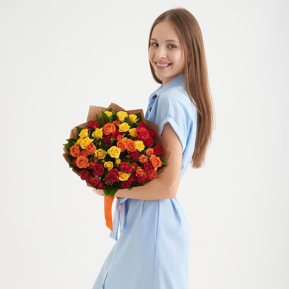 11 ярких кустовых роз — фото 4 — купить в Волгограде — фото 4