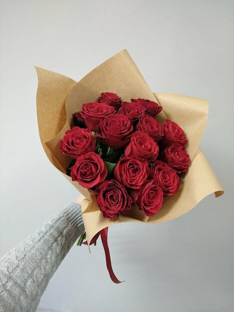 15 красных роз (цвет на выбор) — фото 2 — купить в Краснодаре — фото 2