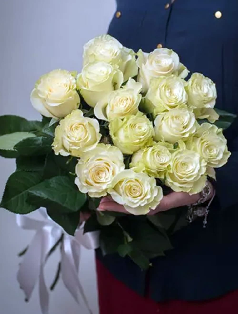 15 роз — купить в Сочи