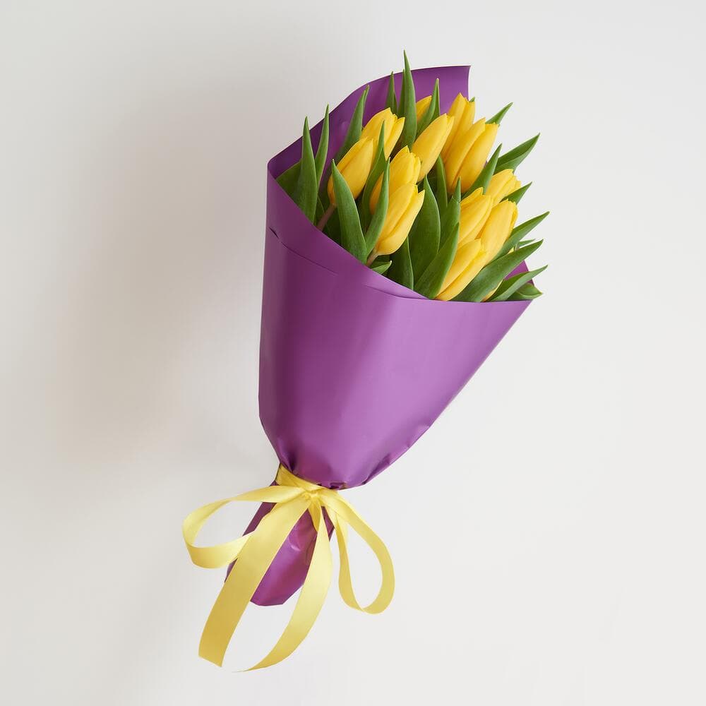 15 желтых тюльпанов — фото 4 — купить в Волгограде — фото 4