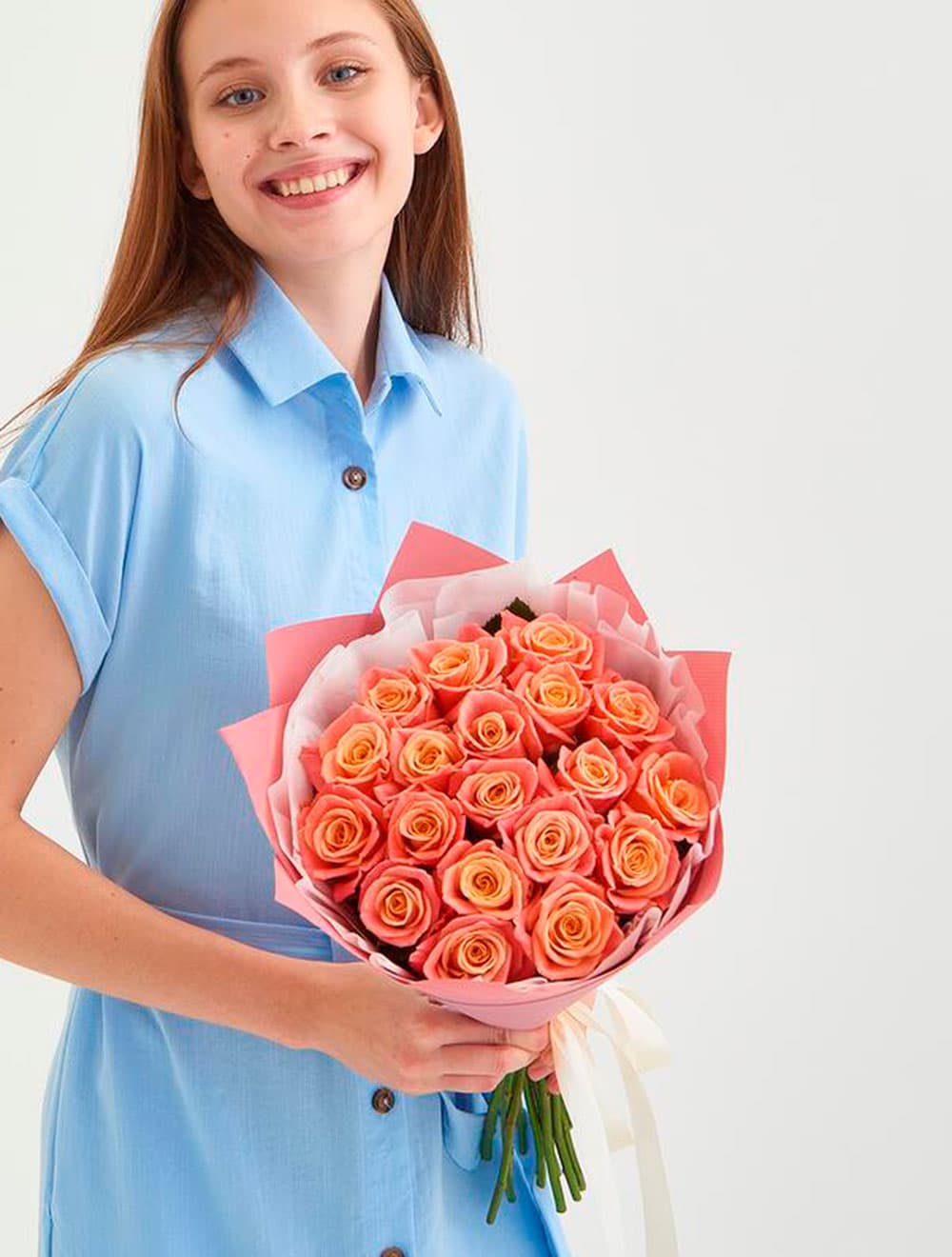 19 персиковых роз — фото 1 — купить в Краснодаре