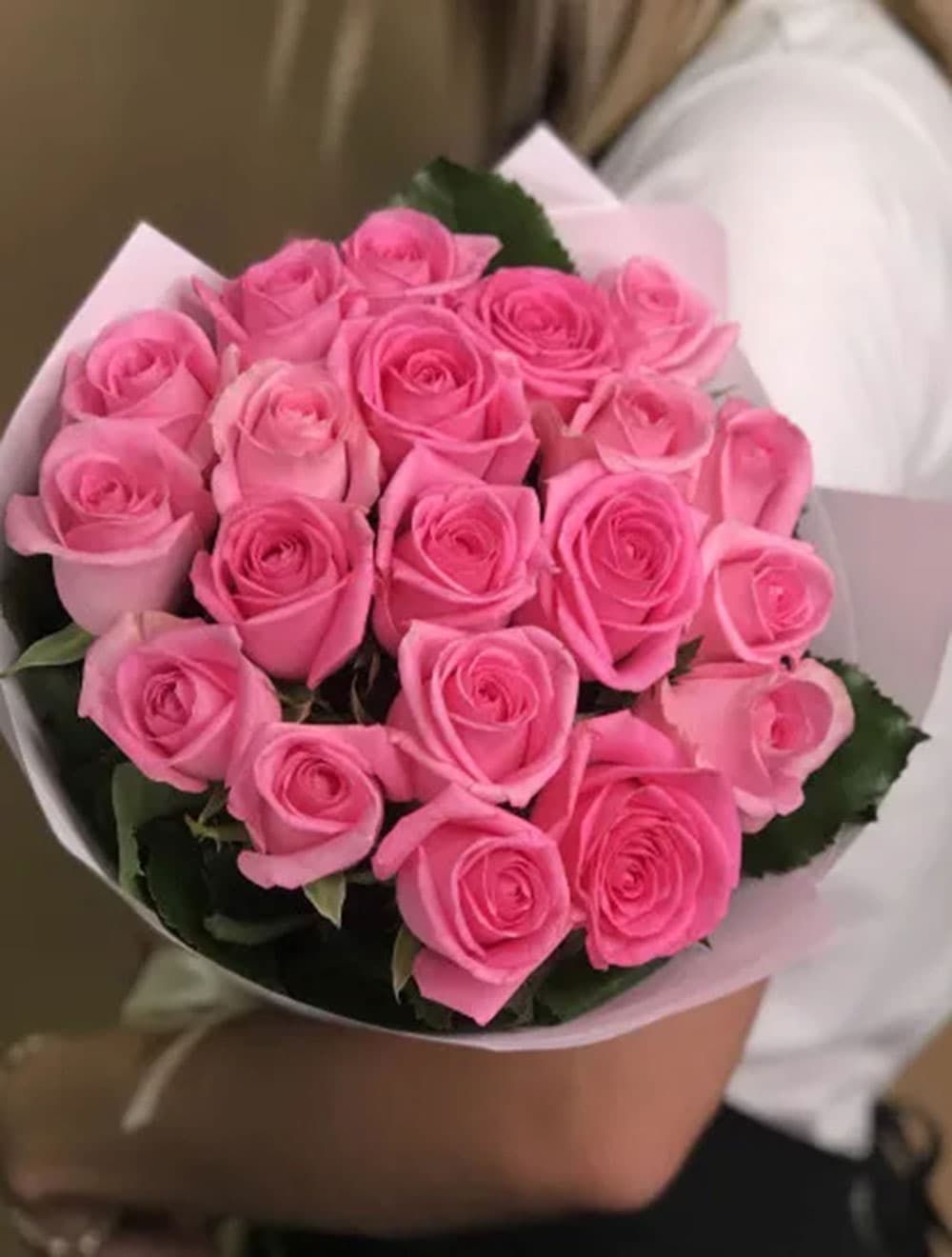 19 розовых роз — фото 1 — купить в Краснодаре