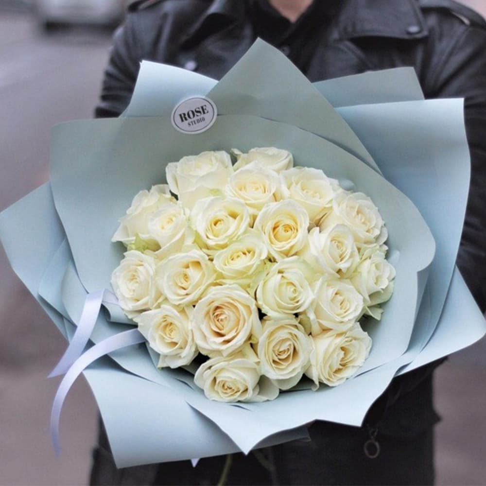 21 белая роза — купить в Волгограде