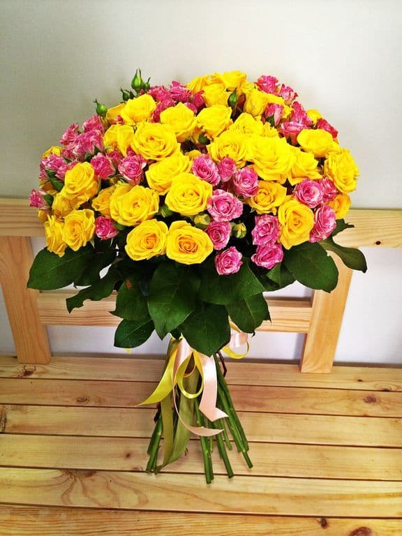 21 кустовая роза "Венеция" — купить в Краснодаре