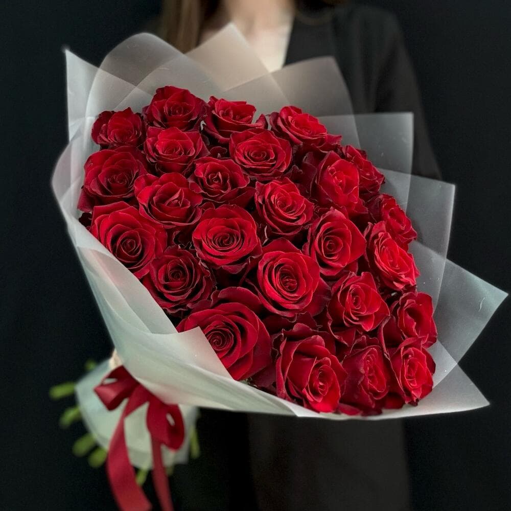 25 роз (цвет на выбор) — фото 1 — купить в Сочи