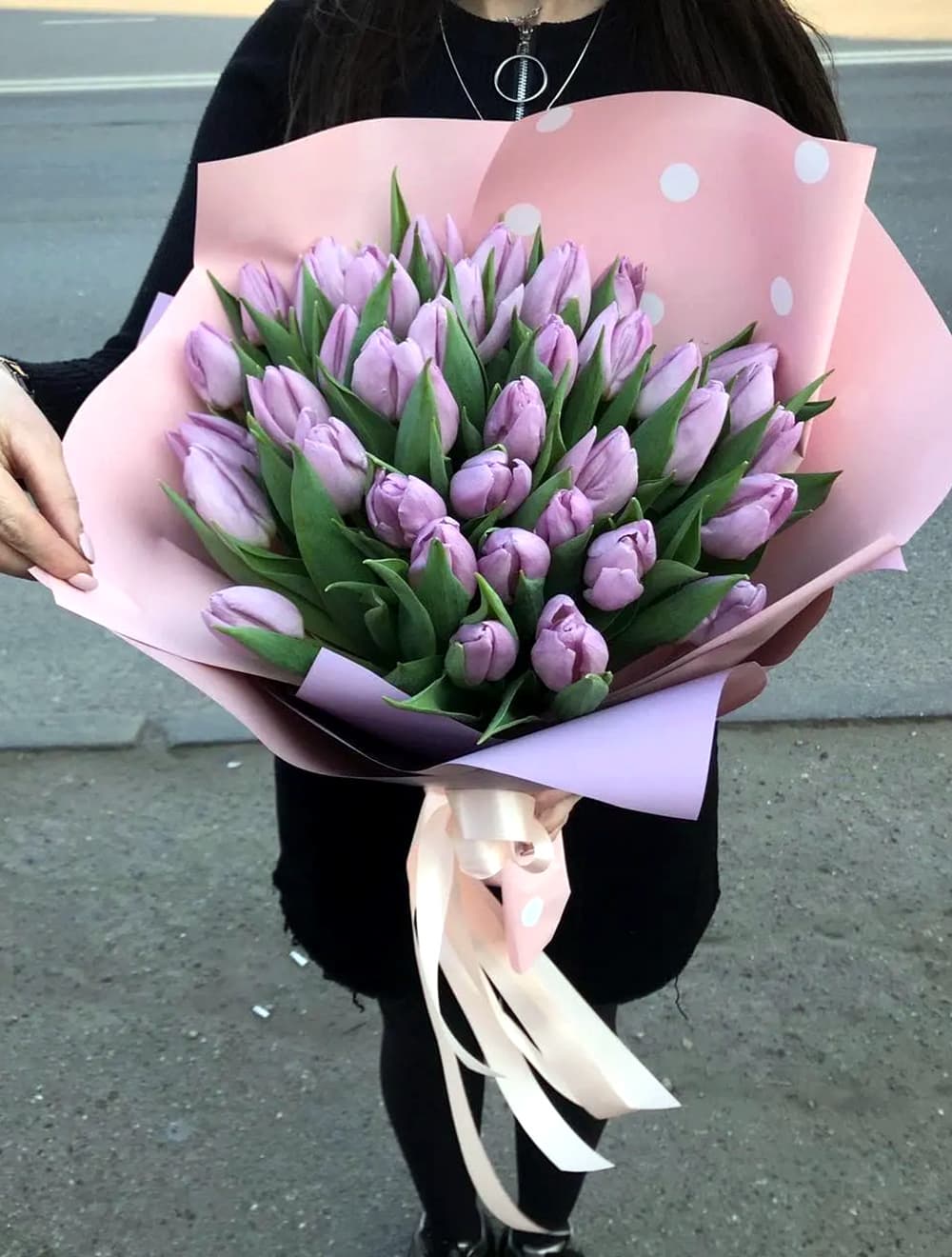 37 тюльпанов — купить в Сочи