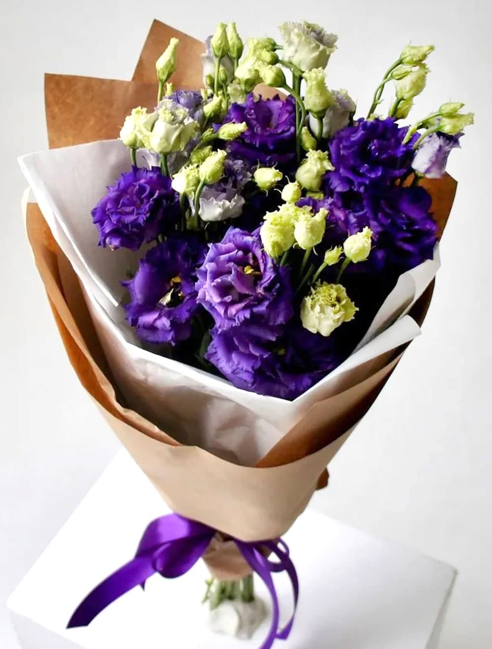 5 веток эустомы (цвет на выбор) — фото 1 — купить в Сочи