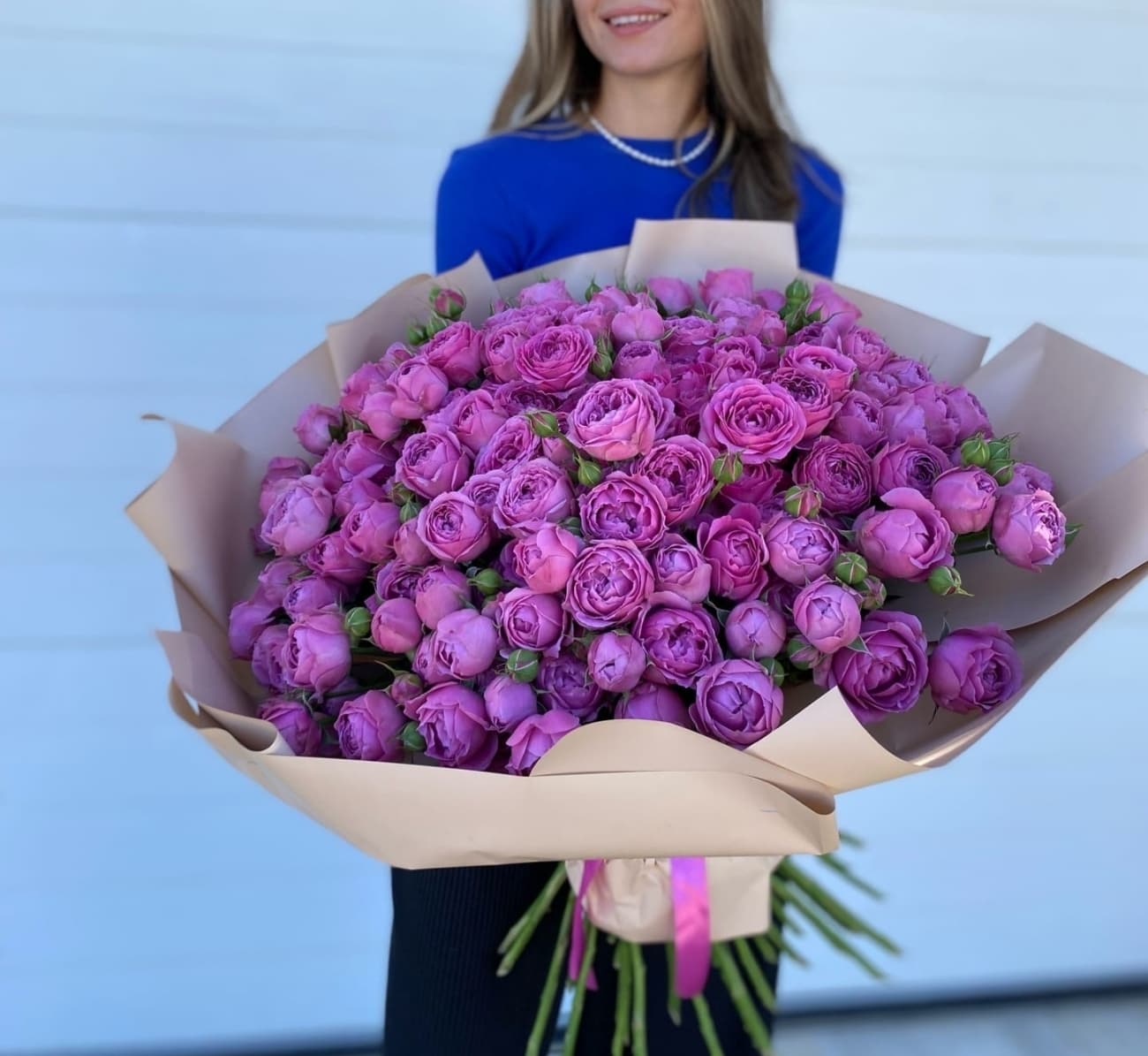 51 пионовидная роза Misty Babbles — фото 4 — купить в Сочи — фото 4