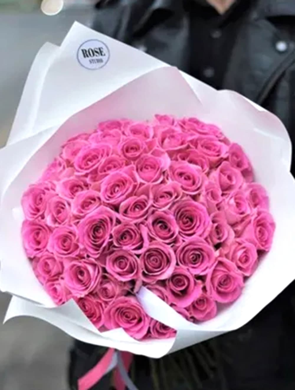 51 розовая роза — фото 1 — купить в Сочи