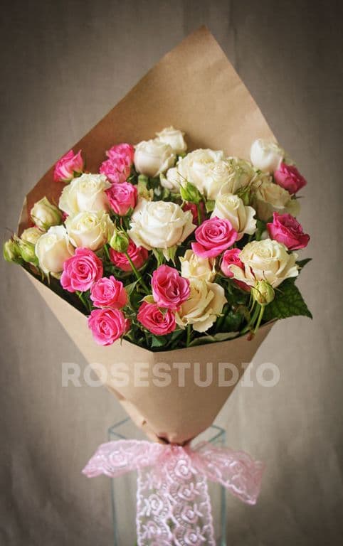 9 кустовых роз — купить в Краснодаре