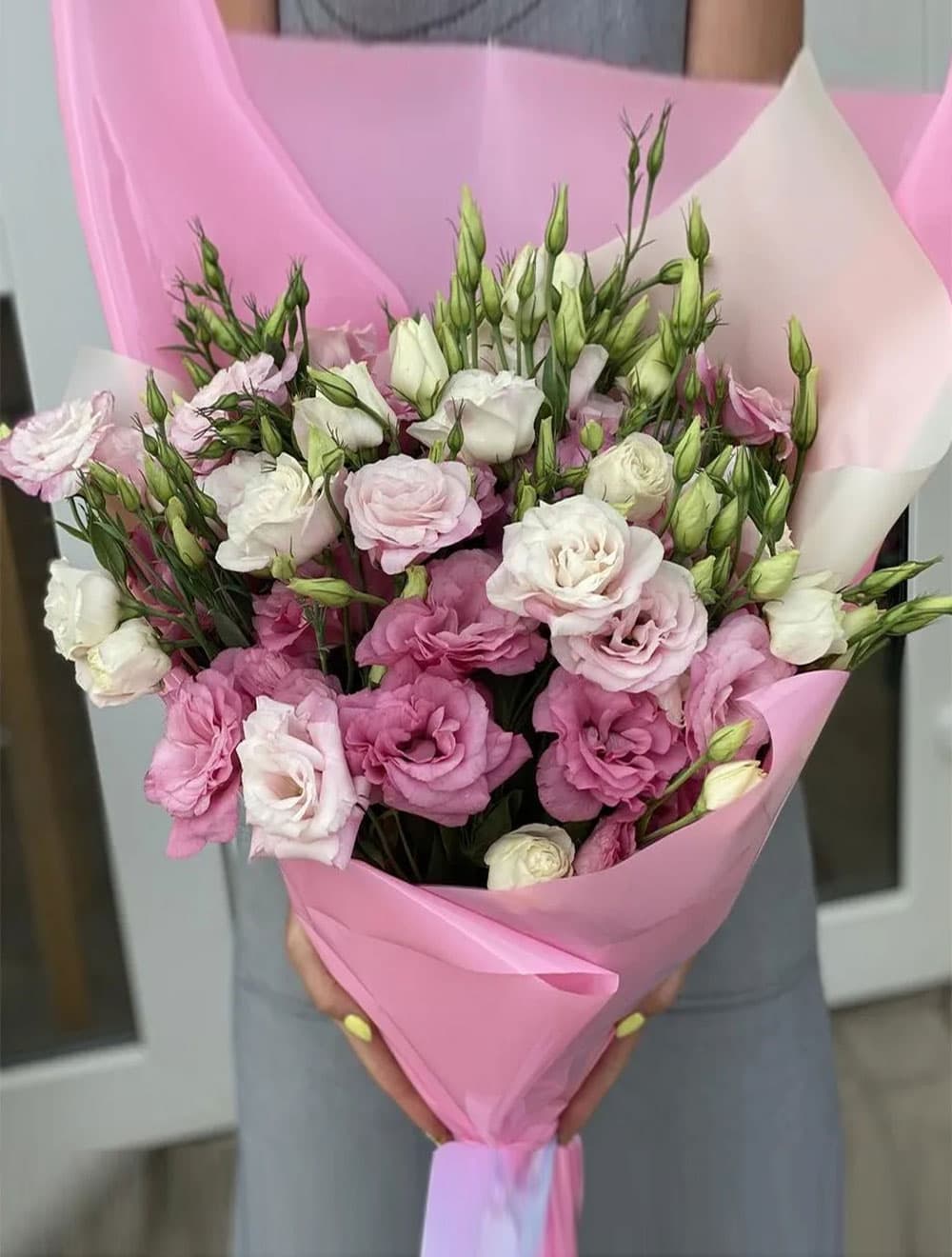 9 веток эустомы (цвет на выбор) — купить в Сочи