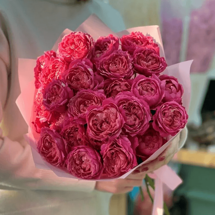 Какие цветы подарить в мае?