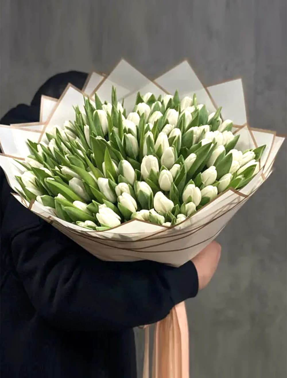 101 белоснежный тюльпан (цвет на выбор) — купить в Ростове-на-Дону