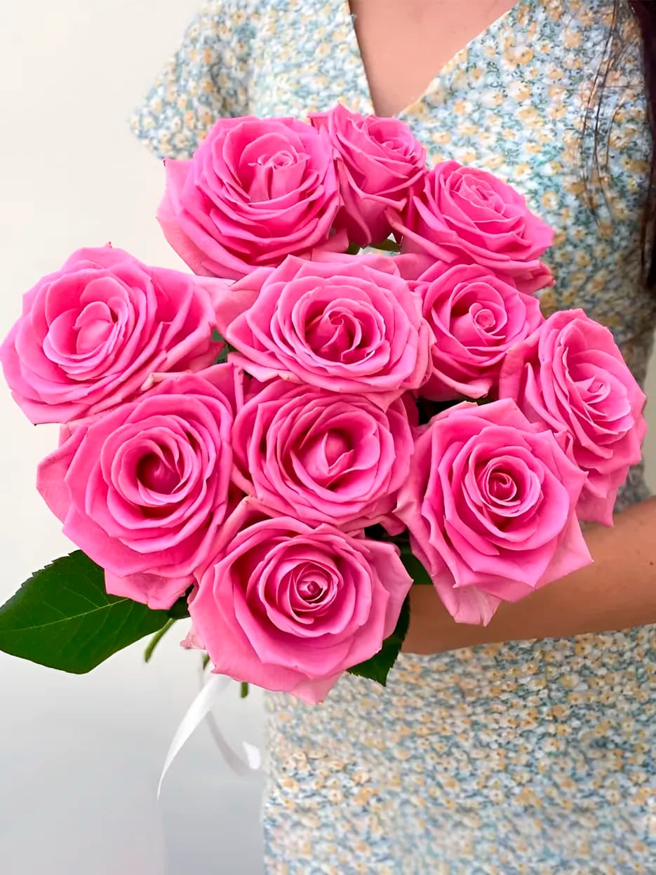11 розовых роз — купить в Ростове-на-Дону