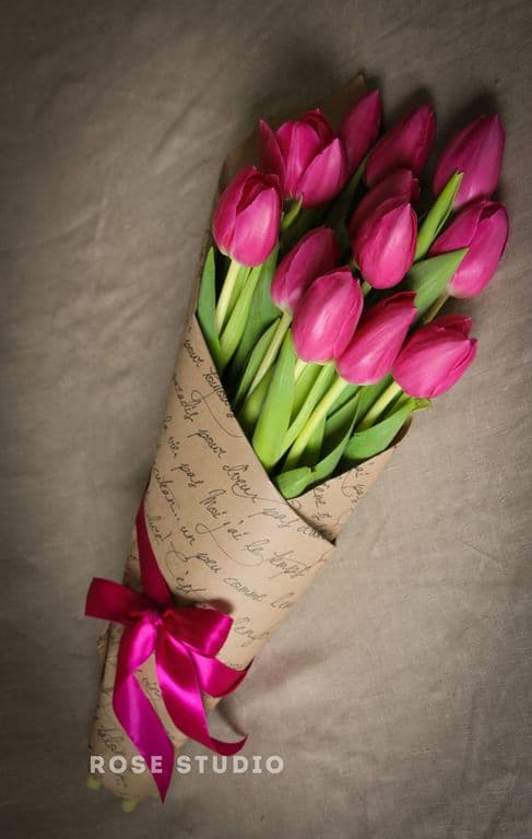 11 тюльпанов в крафте — купить в Ростове-на-Дону