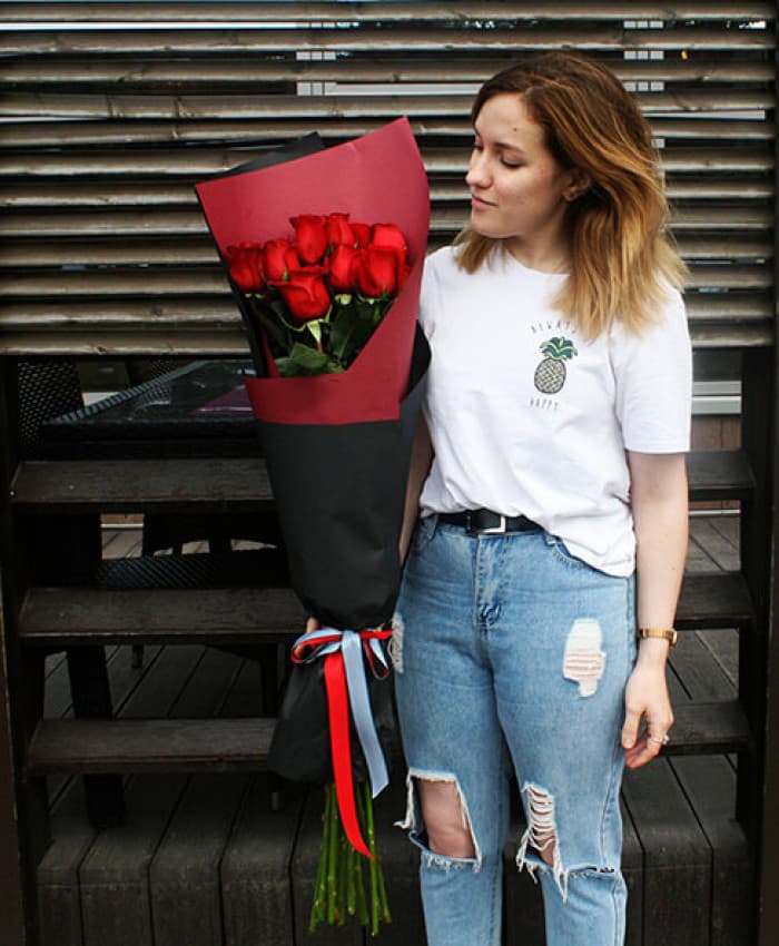 15 голландских роз ''BLACK" — купить в Ростове-на-Дону