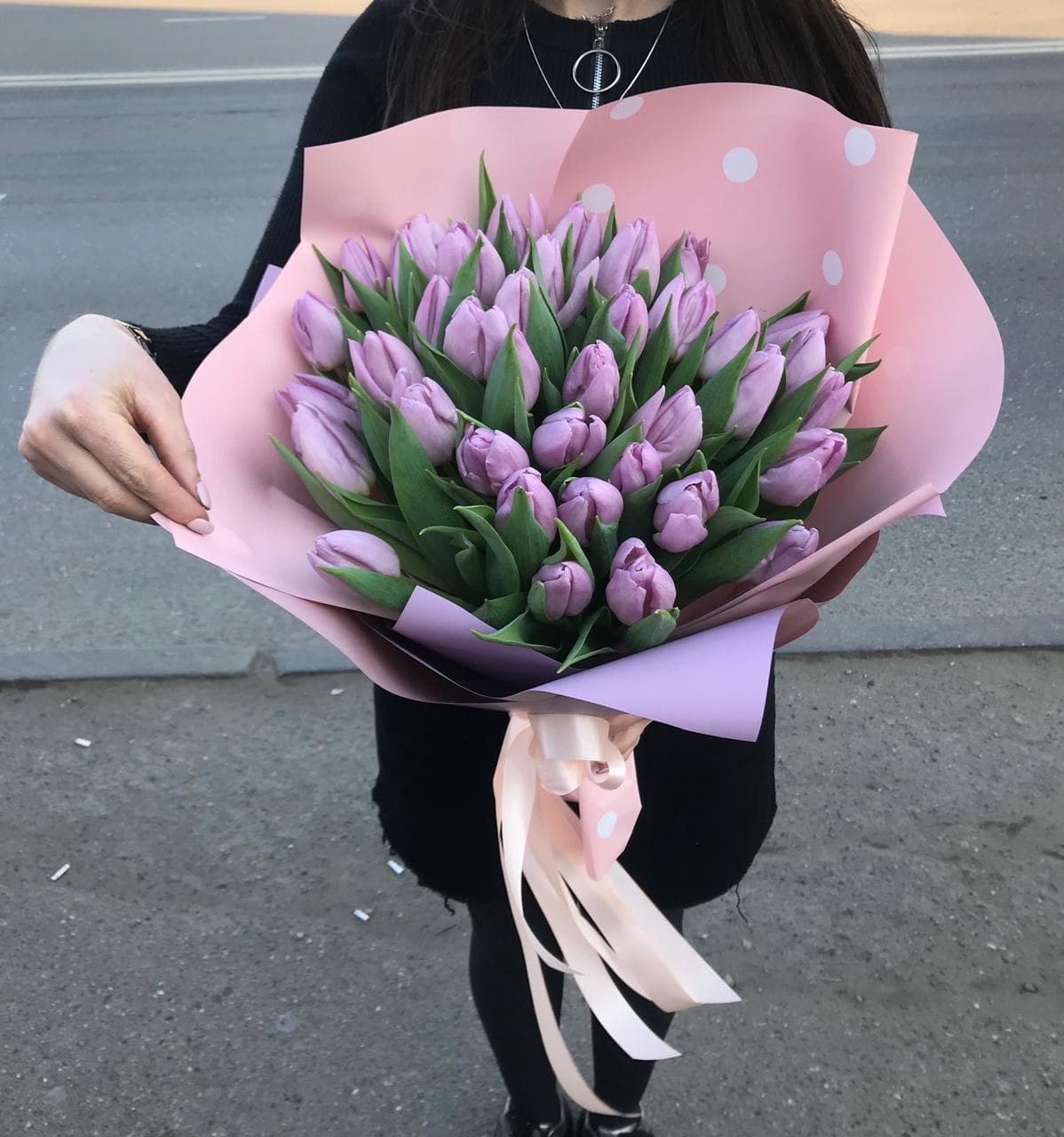 37 тюльпанов