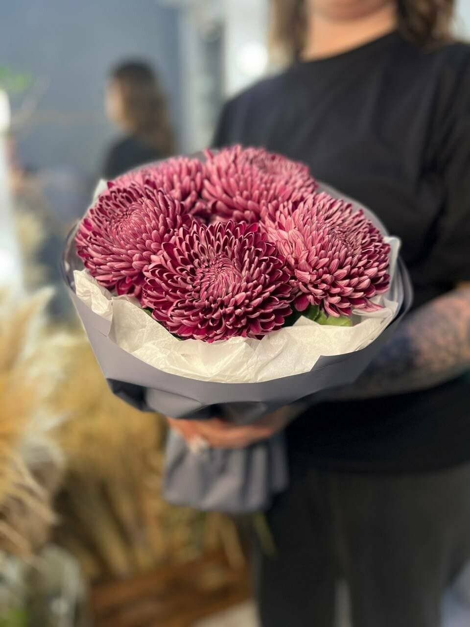 Букет из 5 хризантем бигуди — купить в Ростове-на-Дону — фото 2