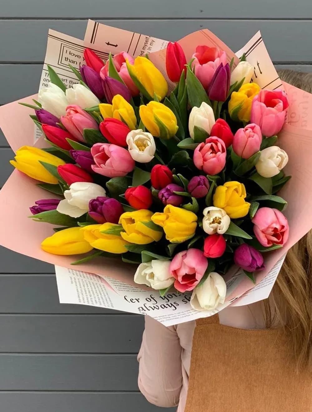 Букет из 51 тюльпана: микс