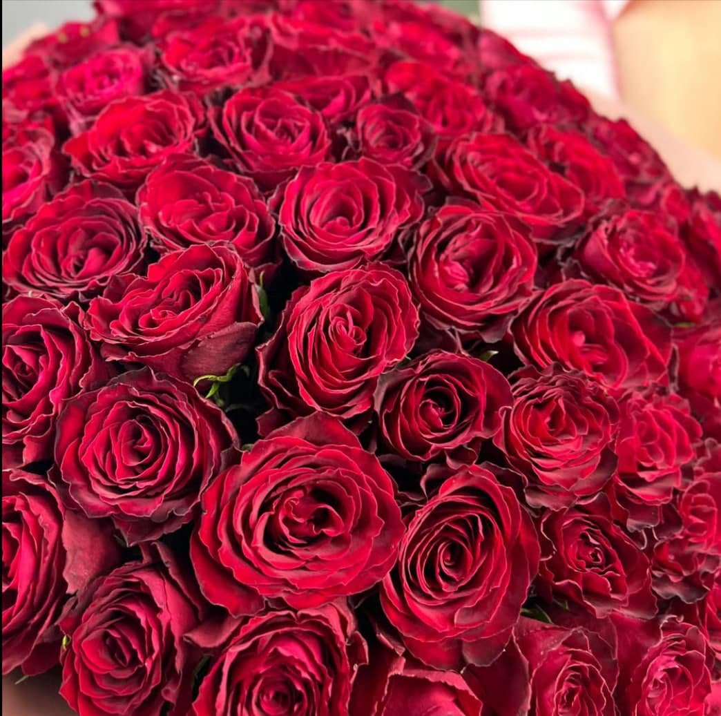 Букет из 101 кенийской розы: розовый микс — фото 2 — купить в Сочи — фото 2