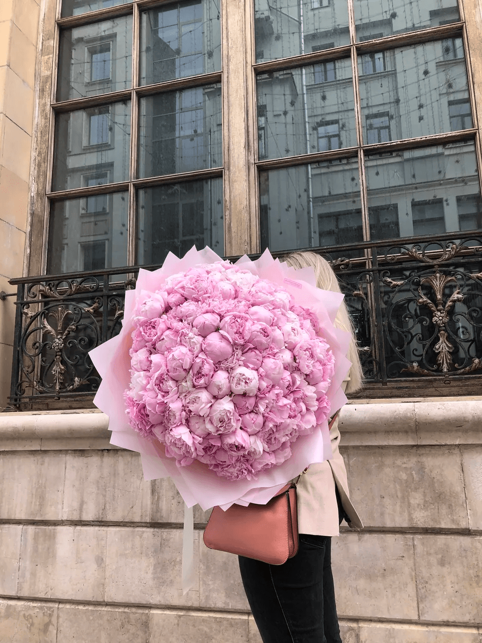 Букет из 101 пиона — купить в Сочи — фото 3