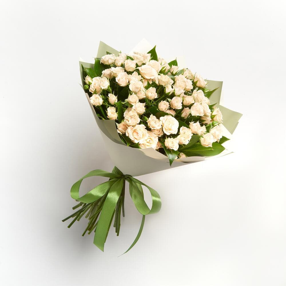 Букет из 11 кремовых кустовых роз — фото 4 — купить в Волгограде — фото 4