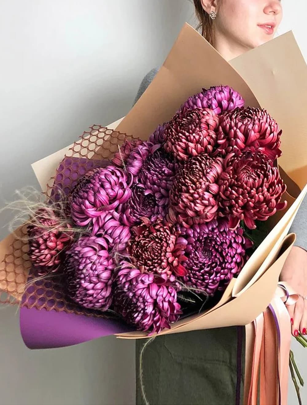 Букет из 19 хризантем — купить в Сочи