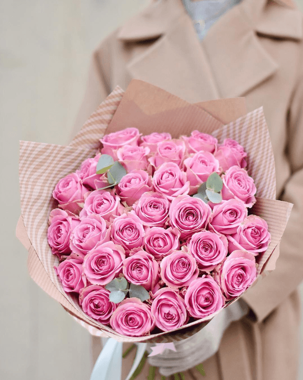 Букет из 31 розовой розы "Единственной" — купить в Ростове-на-Дону