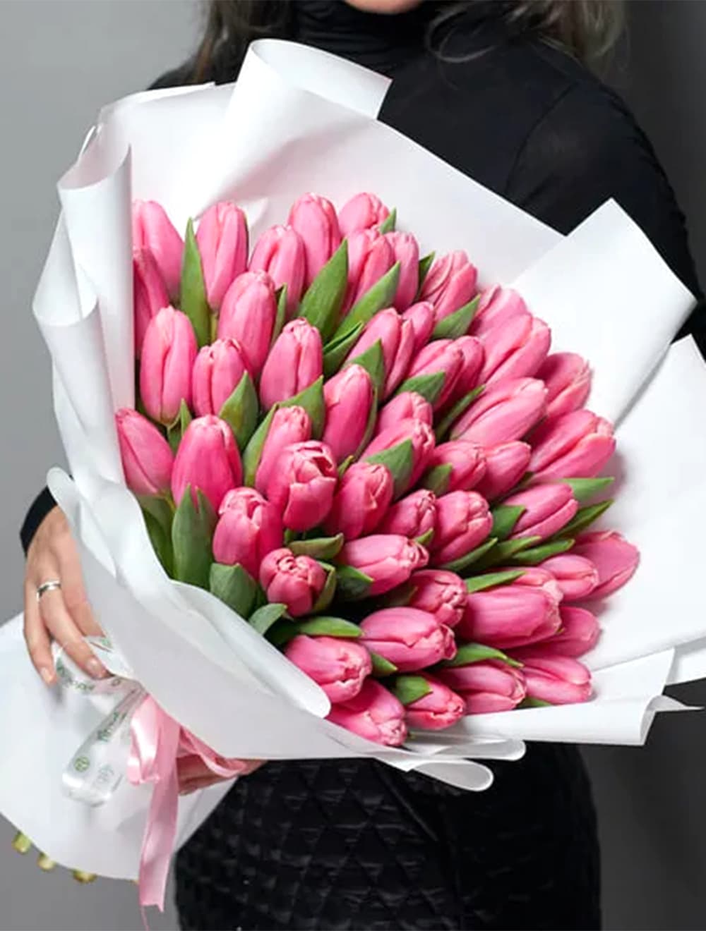 Букет из 51 розового тюльпана