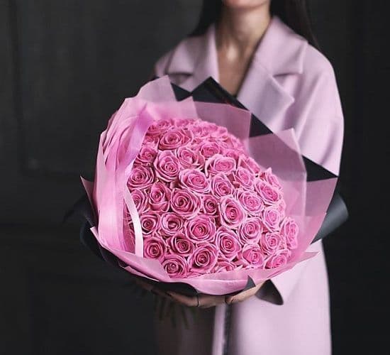Букет из 51 розовой розы "Немного нежности" — купить в Ростове-на-Дону
