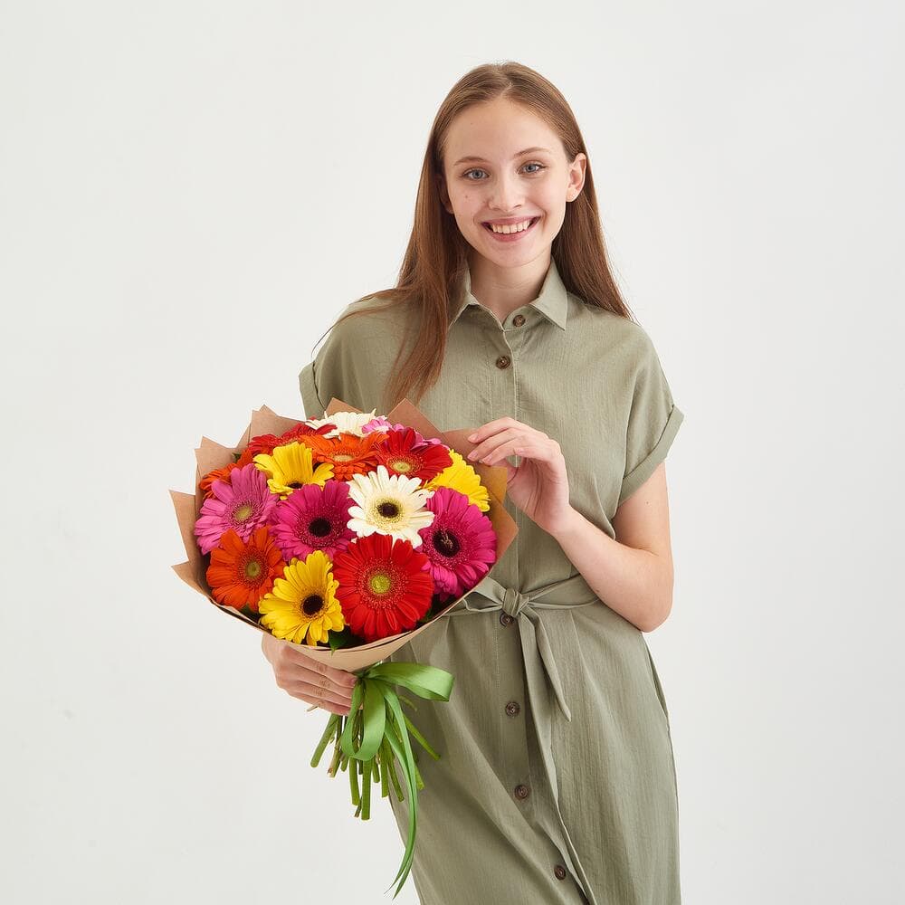 Букет из гербер "Дарю настроение!" — фото 3 — купить в Краснодаре — фото 3