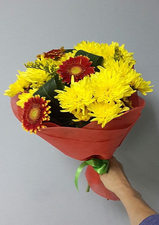 Букет из хризантем с герберой — купить в Ростове-на-Дону — фото 2