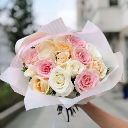 БУКЕТ ИЗ РОЗ 50 см "L'AMOUR" — купить в Волгограде