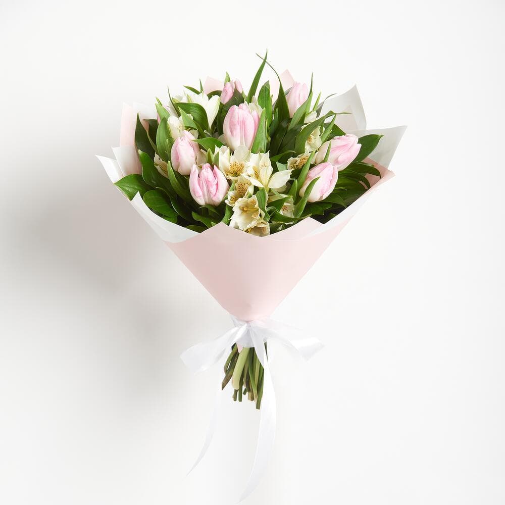 Букет из тюльпанов с альстромерией — фото 2 — купить в Сочи — фото 2