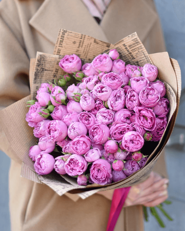 Букет с пионовидной розой "Мисти Бабблс" — купить в Волгограде