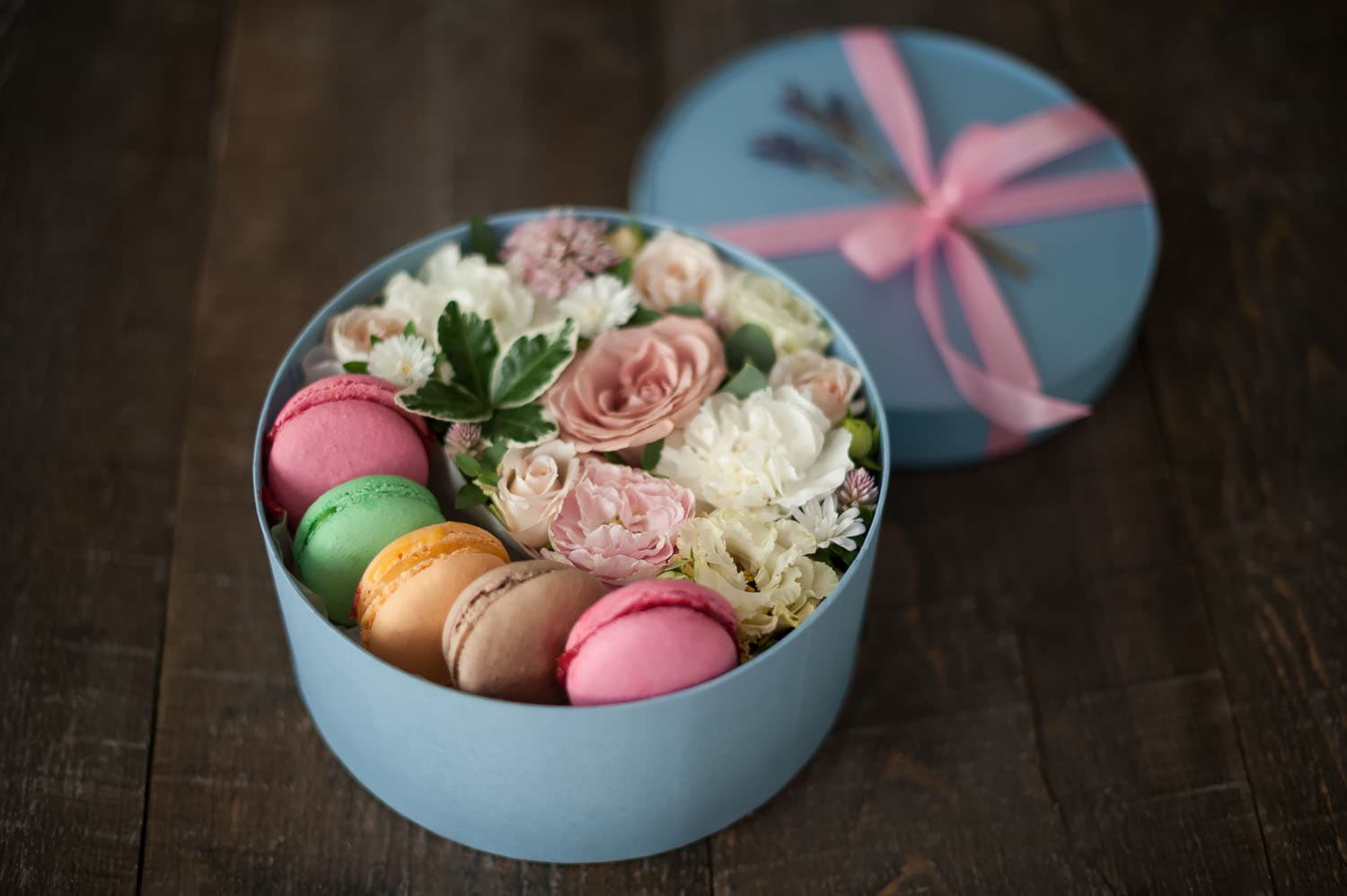 Коробка с макарунами "Бонжур"