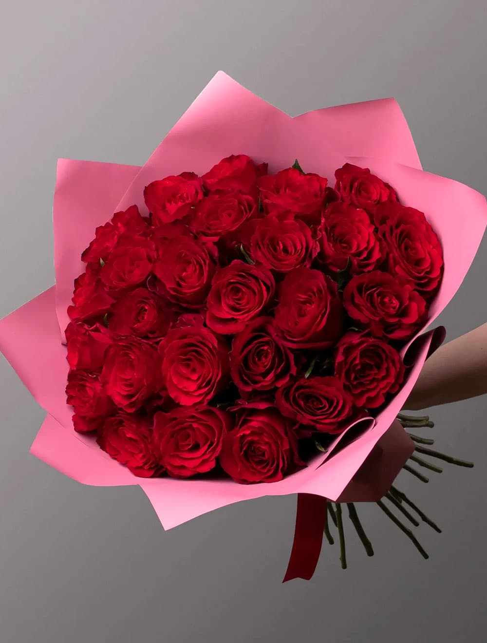 Мадам Ред - 25 роз — фото 1 — купить в Сочи