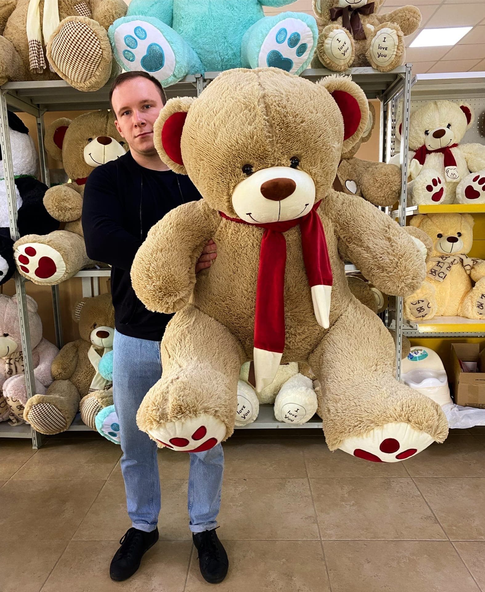 Плюшевый медведь Кельвин 150 см