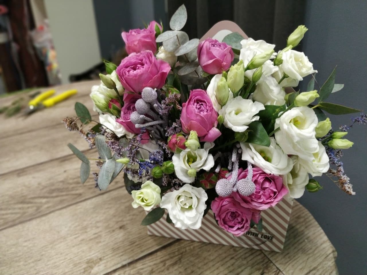 Цветочный конверт авторский — купить в Краснодаре — фото 4